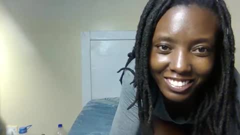 Snapshot of hot_velvet2 chatting on 02.03.26 hot_velvet2 online show from 02.03.26