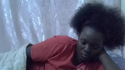 Snapshot of hot_zelinda chatting on 06.15.26 hot_zelinda online show from 06.15.26