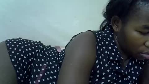 hotagrace online show from 09.19.25