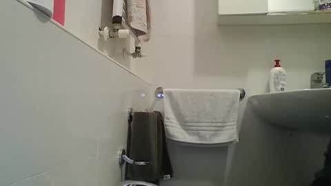 Snapshot of hotandwild2003 chatting on 02.11.26 hotandwild2003 online show from 02.11.26