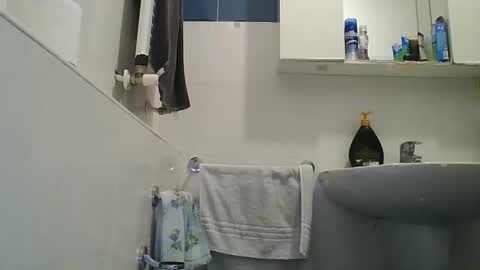 Snapshot of hotandwild2003 chatting on 02.26.26 hotandwild2003 online show from 02.26.26