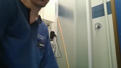 Snapshot of hotandwild2003 chatting on 04.06.26 hotandwild2003 online show from 04.06.26