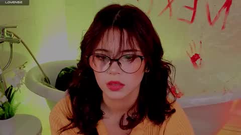 Snapshot of hotary_yuko chatting on 11.01.25 Hotary online show from 11.01.25