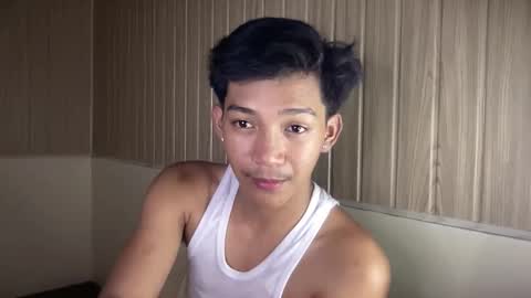 hotasian_jerome online show from 04.24.26