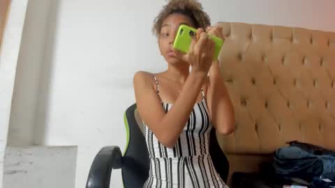 hotblosson online show from 11.02.25