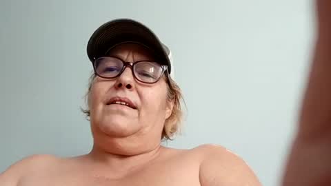 hotboobs117 online show from 11.25.25