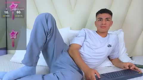 hotboy21_ online show from 11.07.25