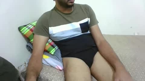 Hotboy8677 online show from 10.12.25