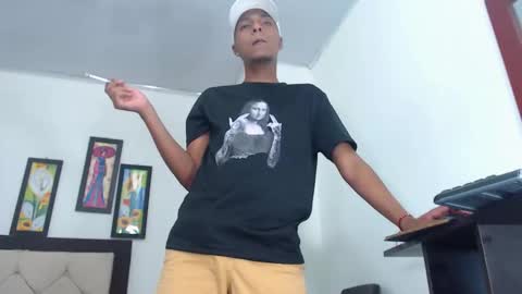 hotboyluxe online show from 02.06.26