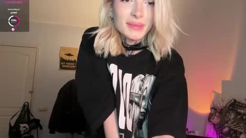 Snapshot of hotchubently chatting on 12.02.25 hotchubently online show from 12.02.25