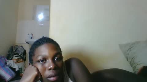 VICTORIA online show from 12.14.25