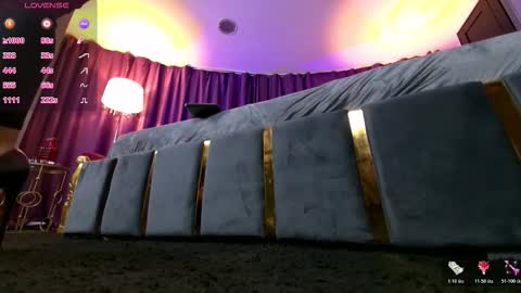 Snapshot of hotdesy_ chatting on 02.16.26 Mistress online show from 02.16.26