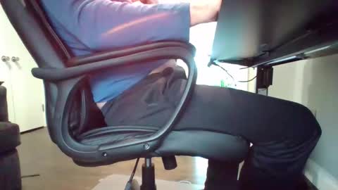 Snapshot of hotdog1124 chatting on 12.01.25 hotdog1124 online show from 12.01.25