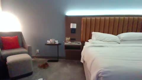 Snapshot of hotdog1124 chatting on 12.04.25 hotdog1124 online show from 12.04.25