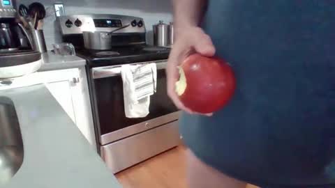 Snapshot of hotdog1124 chatting on 03.11.26 hotdog1124 online show from 03.11.26