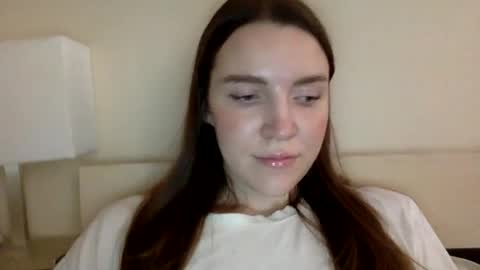 Snapshot of hoteffy chatting on 03.02.25 effy online show from 03.02.25
