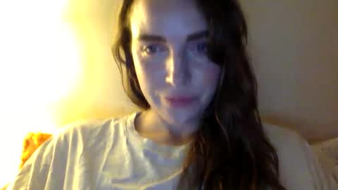 Snapshot of hoteffy chatting on 10.05.25 effy online show from 10.05.25