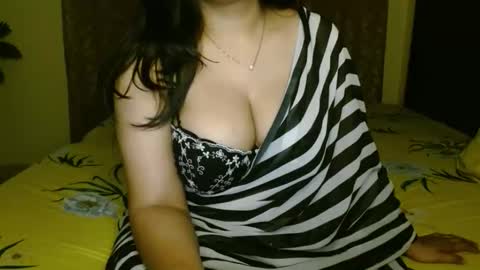 Snapshot of hoteliza6 chatting on 02.26.26 Eliza i dont show face in any show online show from 02.26.26