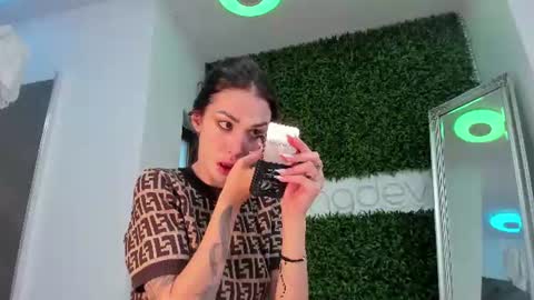 hotfallingdevil online show from 06.25.26