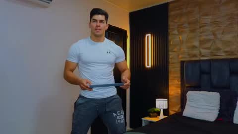 felipe  marcello online show from 02.12.25