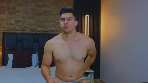 felipe  marcello online show from 03.03.25