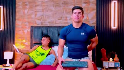 Snapshot of hotfuckers4uu chatting on 05.19.26 felipe marcello online show from 05.19.26