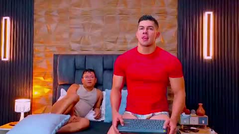 Snapshot of hotfuckers4uu chatting on 06.15.26 felipe marcello online show from 06.15.26