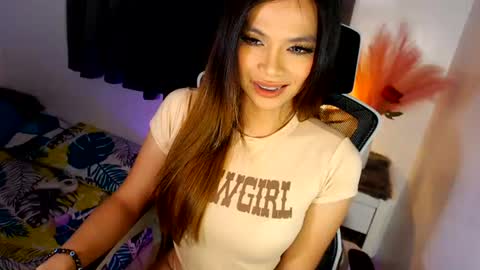 Snapshot of hotfuckinkitana chatting on 06.18.26 hotfuckinkitana online show from 06.18.26