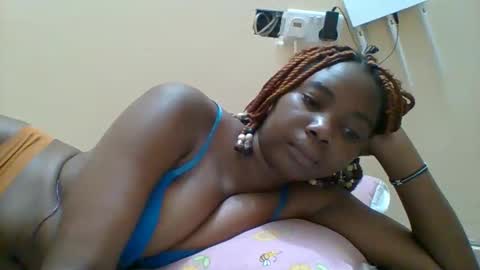 Queen online show from 10.10.25