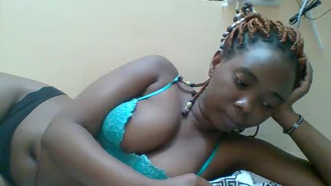 Queen online show from 10.12.25