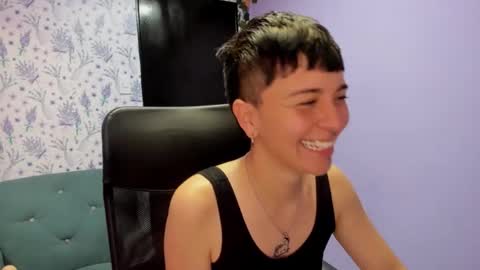 hannah online show from 10.04.25