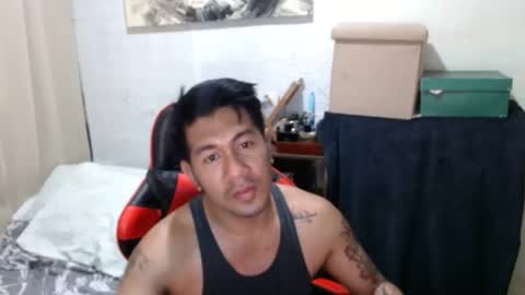 Snapshot of hothunkybear23 chatting on 03.29.26 Khel online show from 03.29.26