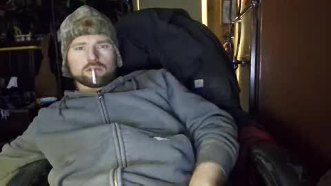 Snapshot of hothusband28931194 chatting on 12.15.25 TW28 online show from 12.15.25