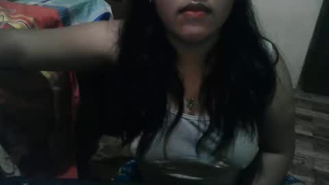 Snapshot of hotiemorenagurl18 chatting on 09.23.25 hotiemorenagurl18 online show from 09.23.25