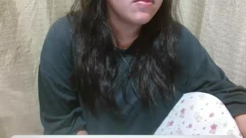 Snapshot of hotiemorenagurl18 chatting on 10.02.25 hotiemorenagurl18 online show from 10.02.25