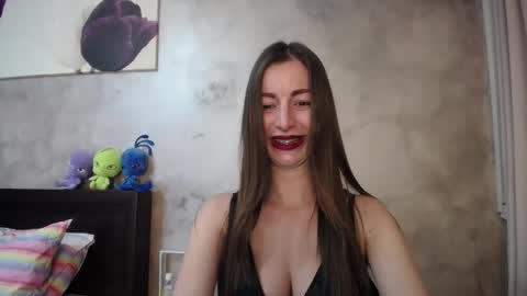 Snapshot of hotilia18 chatting on 02.21.26 Lia online show from 02.21.26