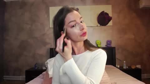 Snapshot of hotilia18 chatting on 03.15.26 Lia online show from 03.15.26