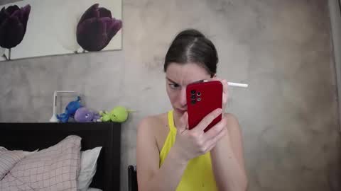 Snapshot of hotilia18 chatting on 04.01.26 Lia online show from 04.01.26