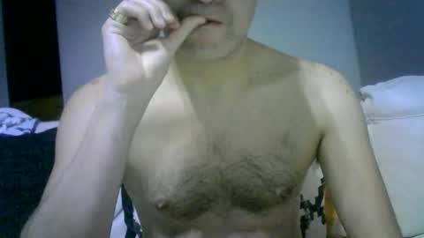 hottitan  twitter Marianoshcam online show from 04.08.26