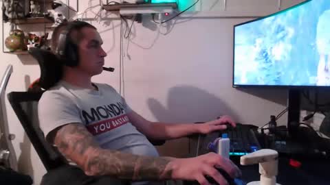 Snapshot of hotkinkytat chatting on 12.05.24 hotkinkytat online show from 12.05.24