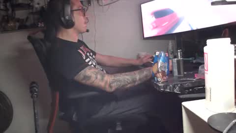 Snapshot of hotkinkytat chatting on 11.20.25 hotkinkytat online show from 11.20.25