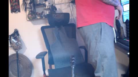 Snapshot of hotkinkytat chatting on 01.15.26 hotkinkytat online show from 01.15.26