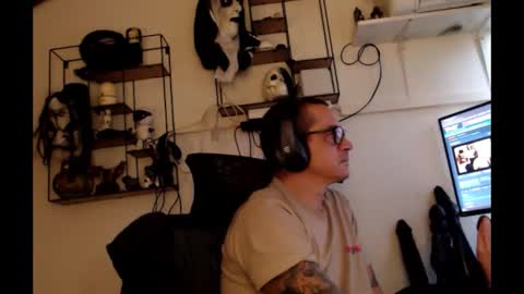 Snapshot of hotkinkytat chatting on 01.19.26 hotkinkytat online show from 01.19.26