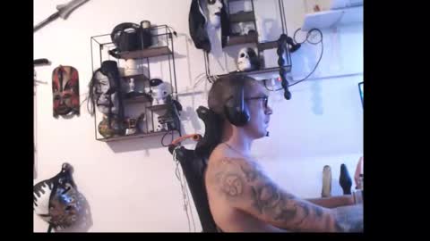 hotkinkytat online show from 04.23.26
