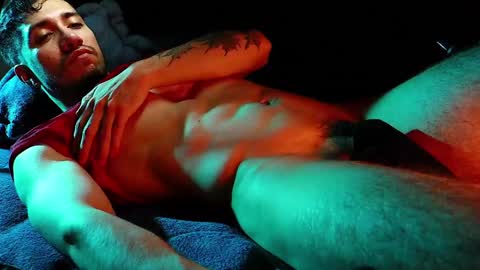 Snapshot of hotlatinking chatting on 12.29.24 Hotlatinking online show from 12.29.24
