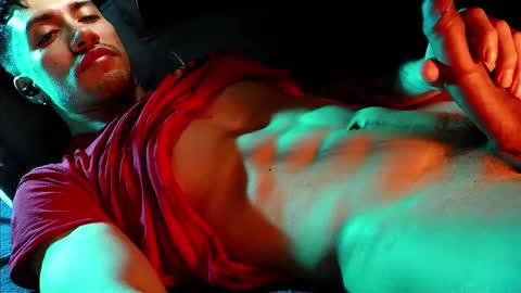 Snapshot of hotlatinking chatting on 03.08.25 Hotlatinking online show from 03.08.25