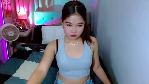 Layla online show from 12.17.24