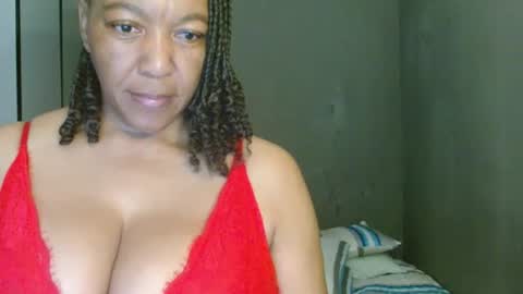 hotlilya online show from 04.14.26