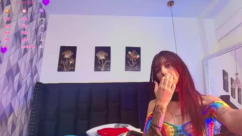 Snapshot of hotlittlechill chatting on 01.17.25 hotlittlechill online show from 01.17.25