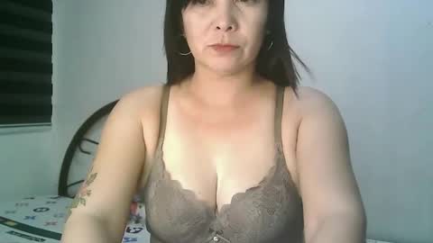 hotmamajen4u online show from 04.13.26